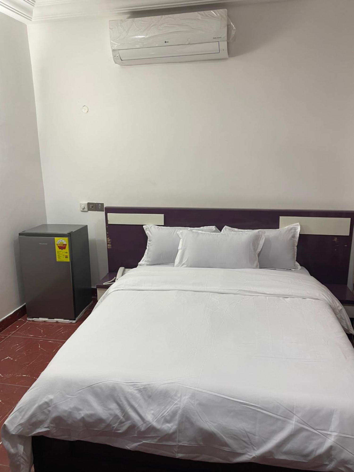 George Vee Hotel Ltd Kumasi Eksteriør bilde