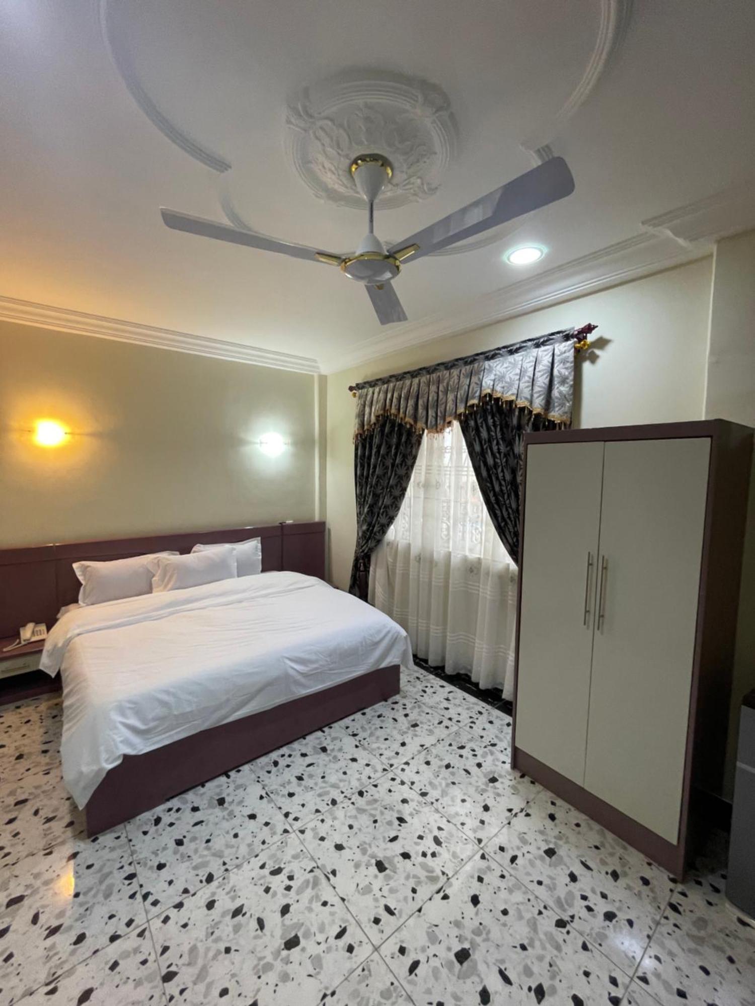George Vee Hotel Ltd Kumasi Eksteriør bilde